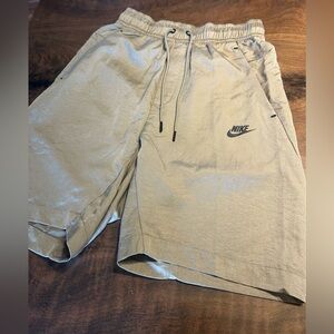 Nike Tech Men's Woven Shorts in Khaki